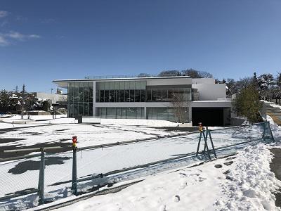 県立美術館完成間近.jpg